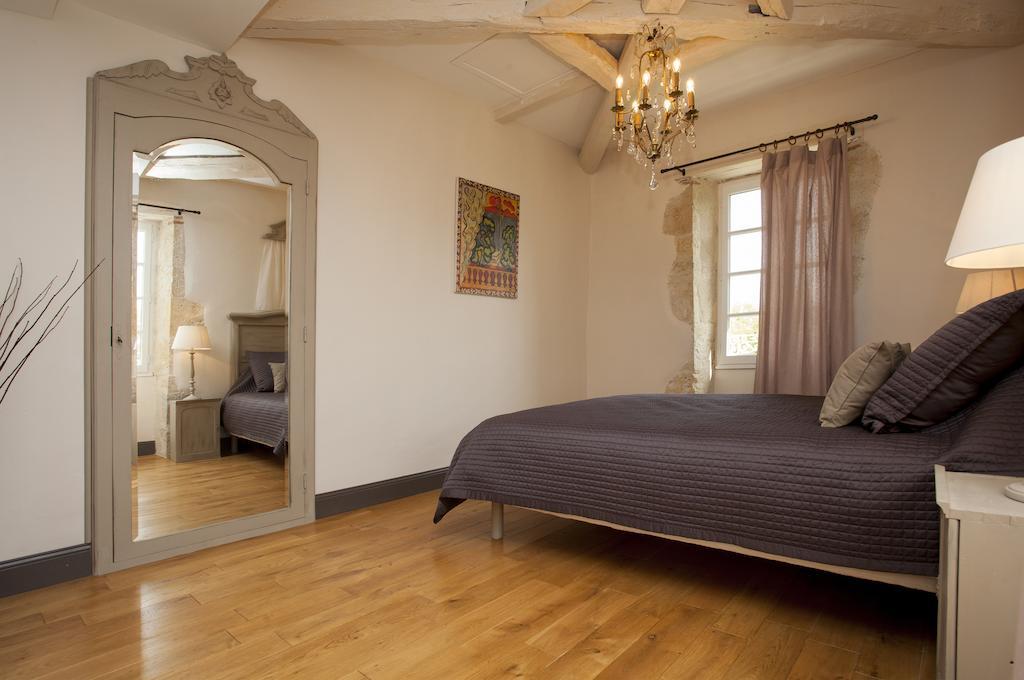 Maison D'Hotes De Charme Les Bruhasses Condom Kamer foto