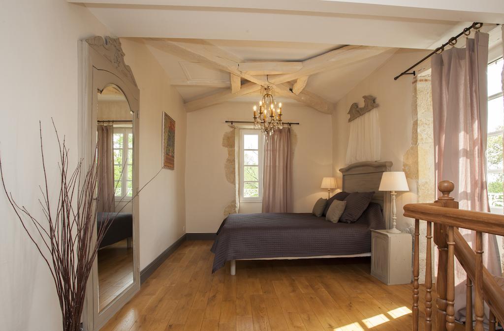 Maison D'Hotes De Charme Les Bruhasses Condom Kamer foto